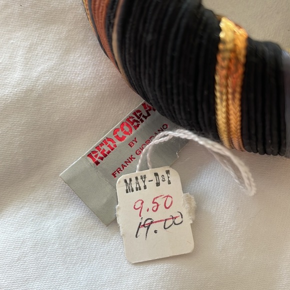 Red Cobra dark colors bangle bracelet - Picture 3 of 7